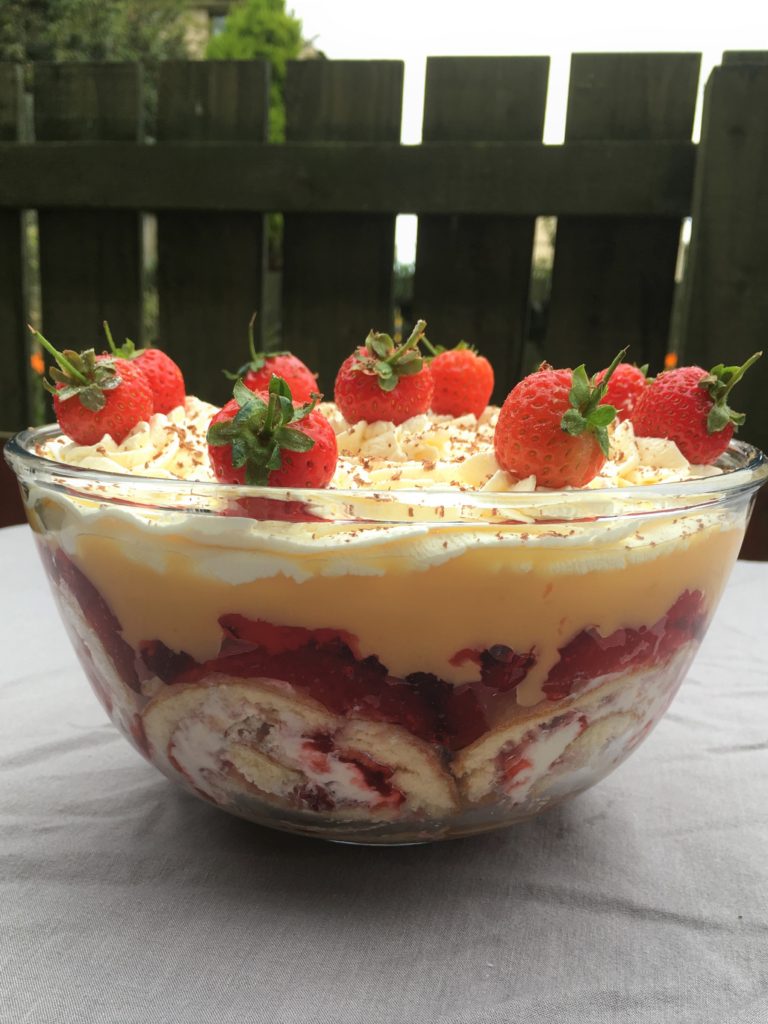Easy Trifle | Classic British Dessert - TheUniCook Festive-Baking